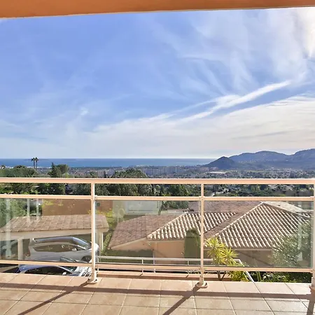 Sublime Vue Mer Avec Piscine Mandelieu